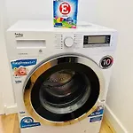 Lion * ורשה